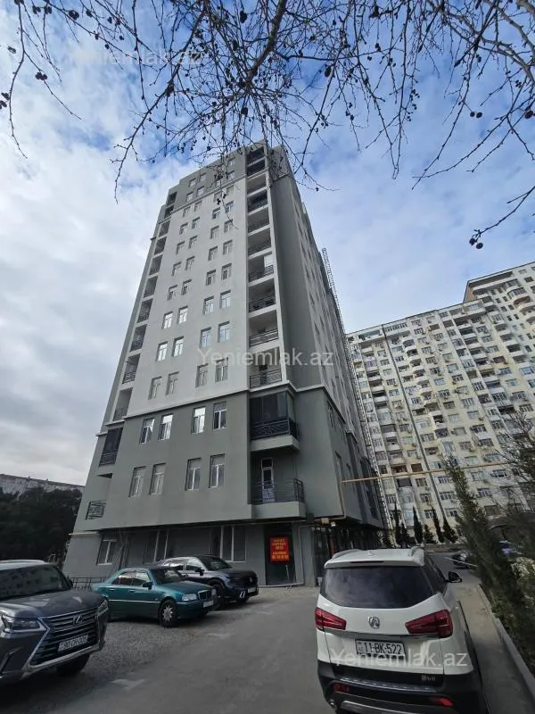 Satılır 3 otaqlı yeni tikili 137.5 m²