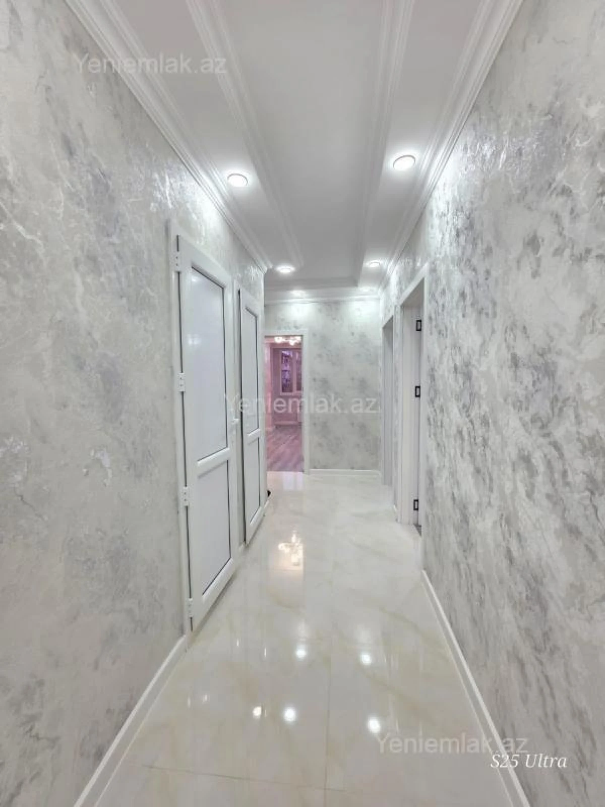 Satılır 3 otaqlı köhnə tikili 75 m²