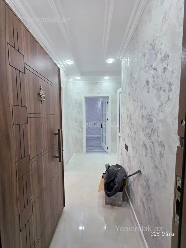 Satılır 3 otaqlı köhnə tikili 75 m²
