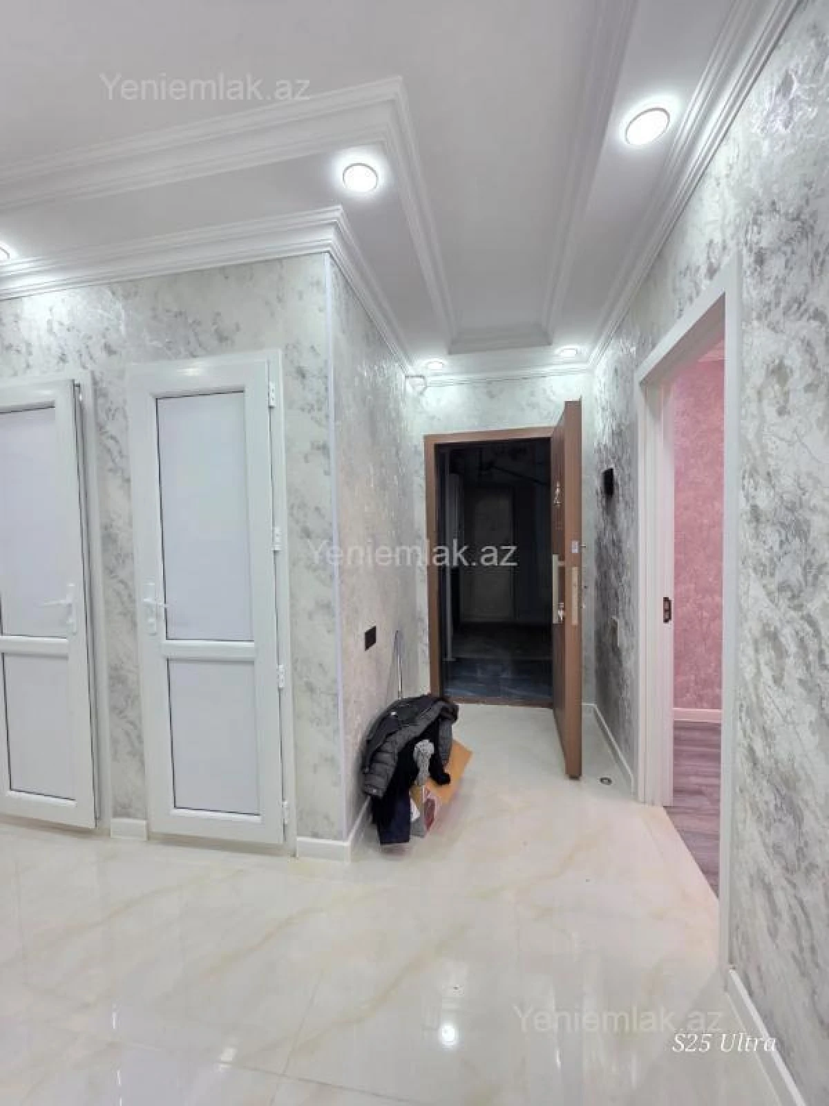 Satılır 3 otaqlı köhnə tikili 75 m²