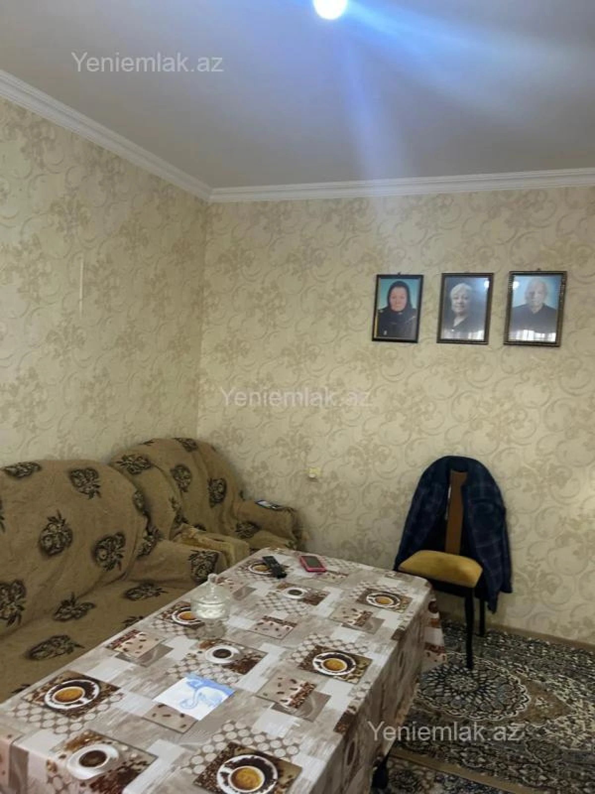 Satılır 2 otaqlı köhnə tikili 60 m²
