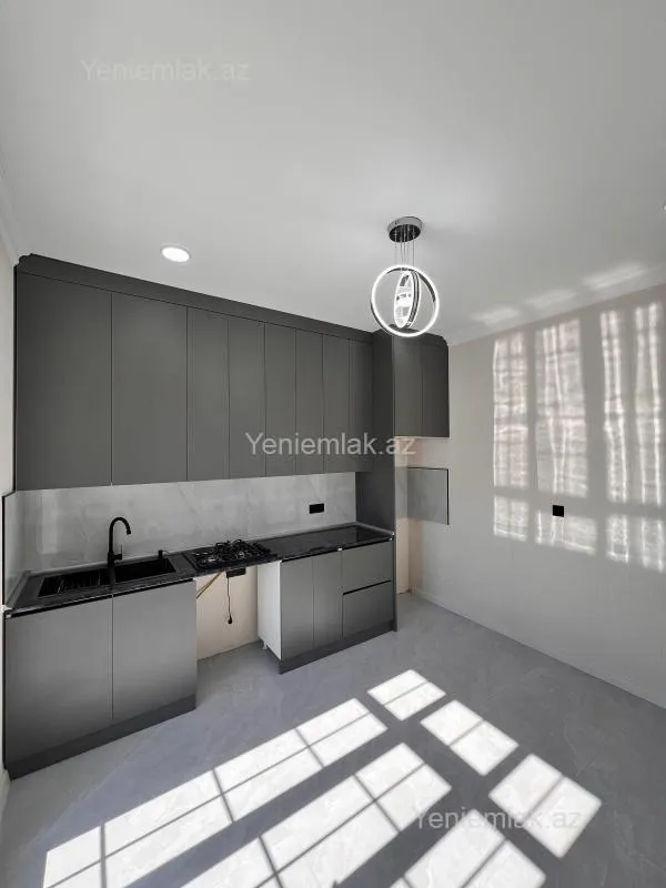 Satılır 4 otaqlı həyət evi 100 m²