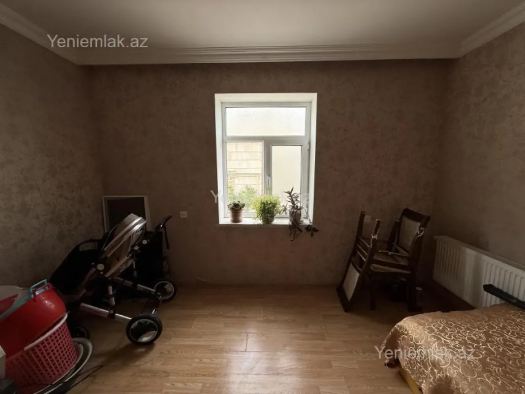 Satılır 4 otaqlı həyət evi 100 m²