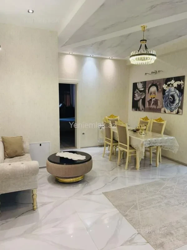 Satılır 3 otaqlı yeni tikili 126.5 m²