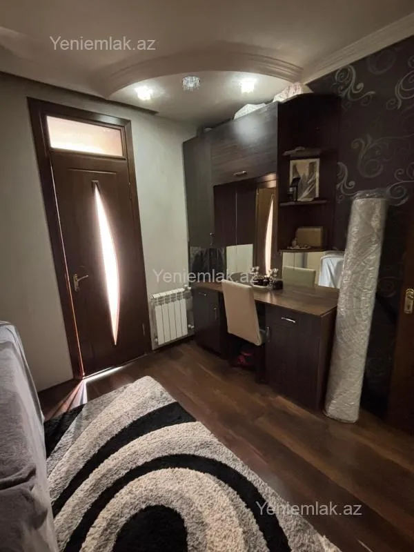 Satılır 2 otaqlı köhnə tikili 41 m²