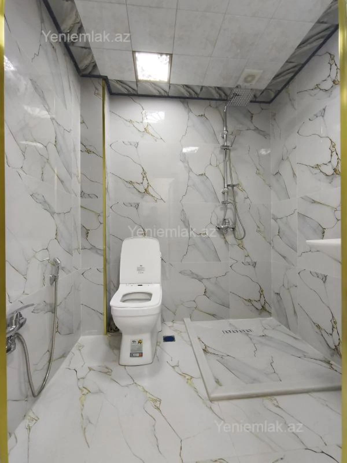 Satılır 1 otaqlı köhnə tikili 30 m²