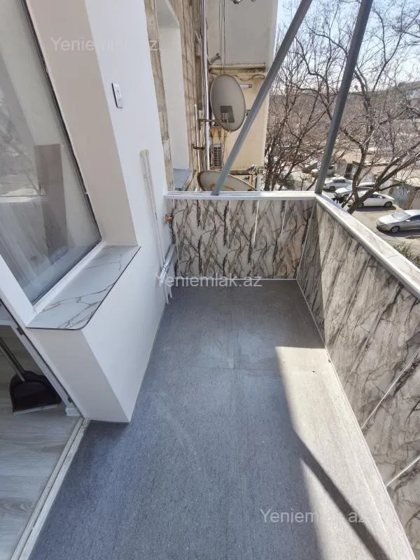 Satılır 1 otaqlı köhnə tikili 30 m²