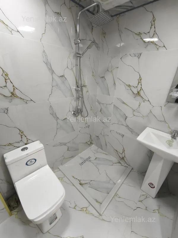 Satılır 1 otaqlı köhnə tikili 30 m²