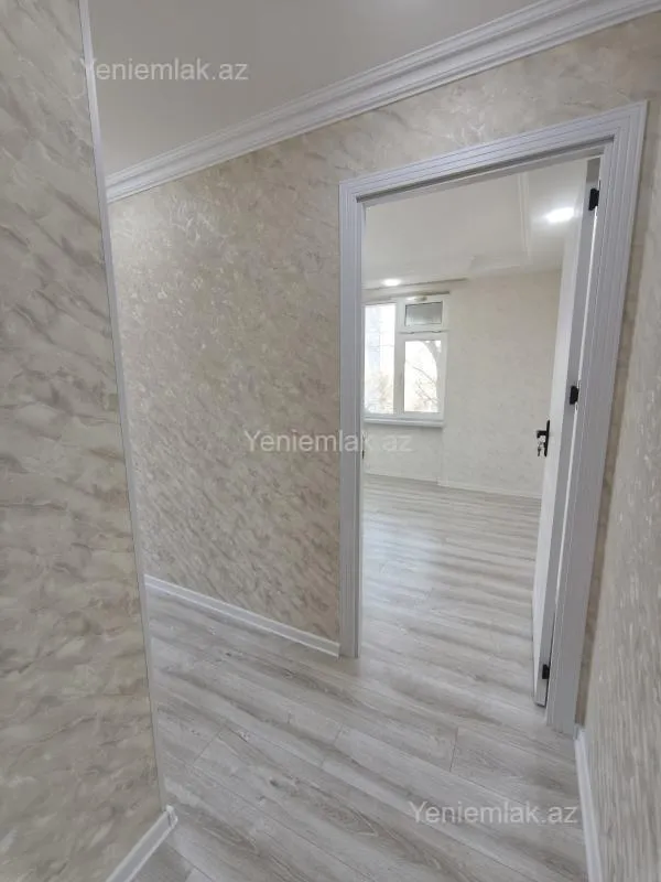 Satılır 1 otaqlı köhnə tikili 30 m²