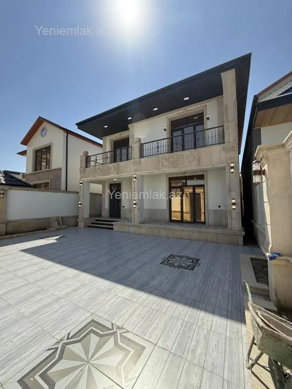 Satılır 6 otaqlı həyət evi 250 m²