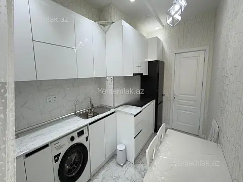 Satılır 2 otaqlı yeni tikili 76 m²