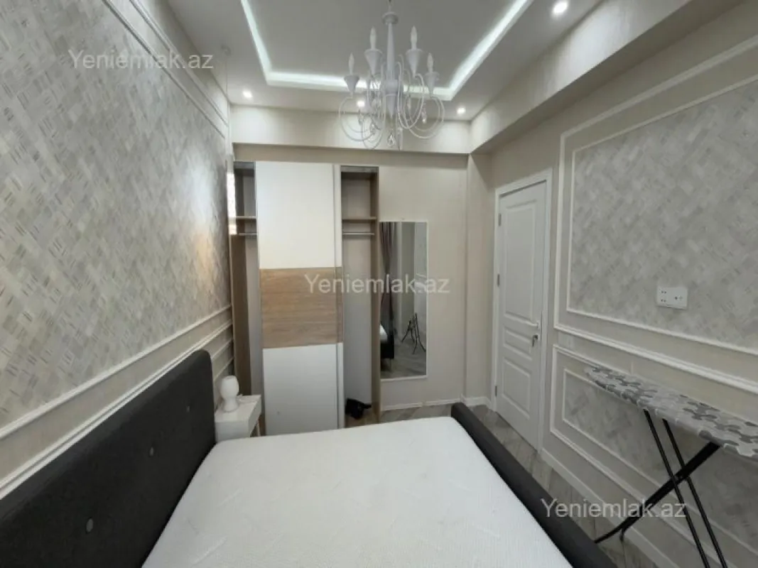 Satılır 2 otaqlı yeni tikili 76 m²