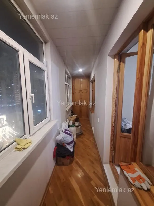 Satılır 3 otaqlı köhnə tikili 82 m²