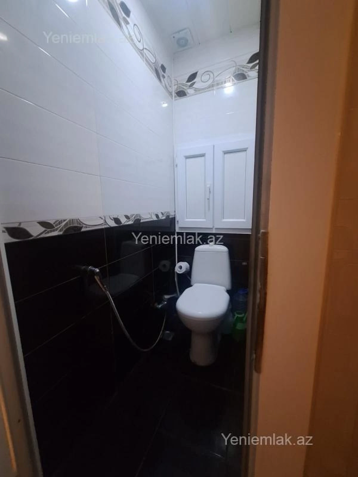 Satılır 3 otaqlı köhnə tikili 82 m²