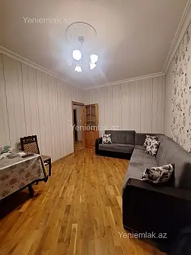 Satılır 3 otaqlı köhnə tikili 82 m²