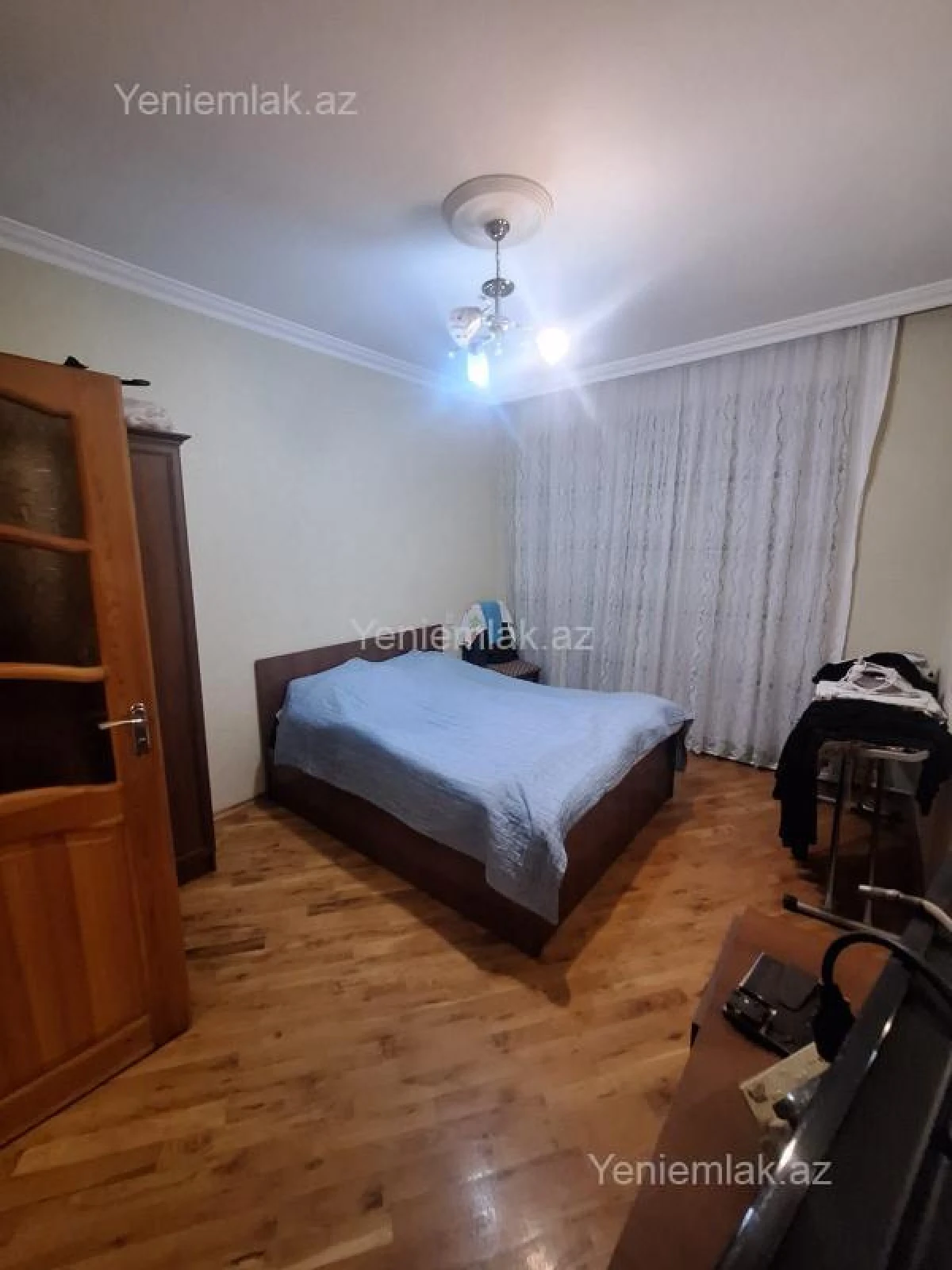 Satılır 3 otaqlı köhnə tikili 82 m²