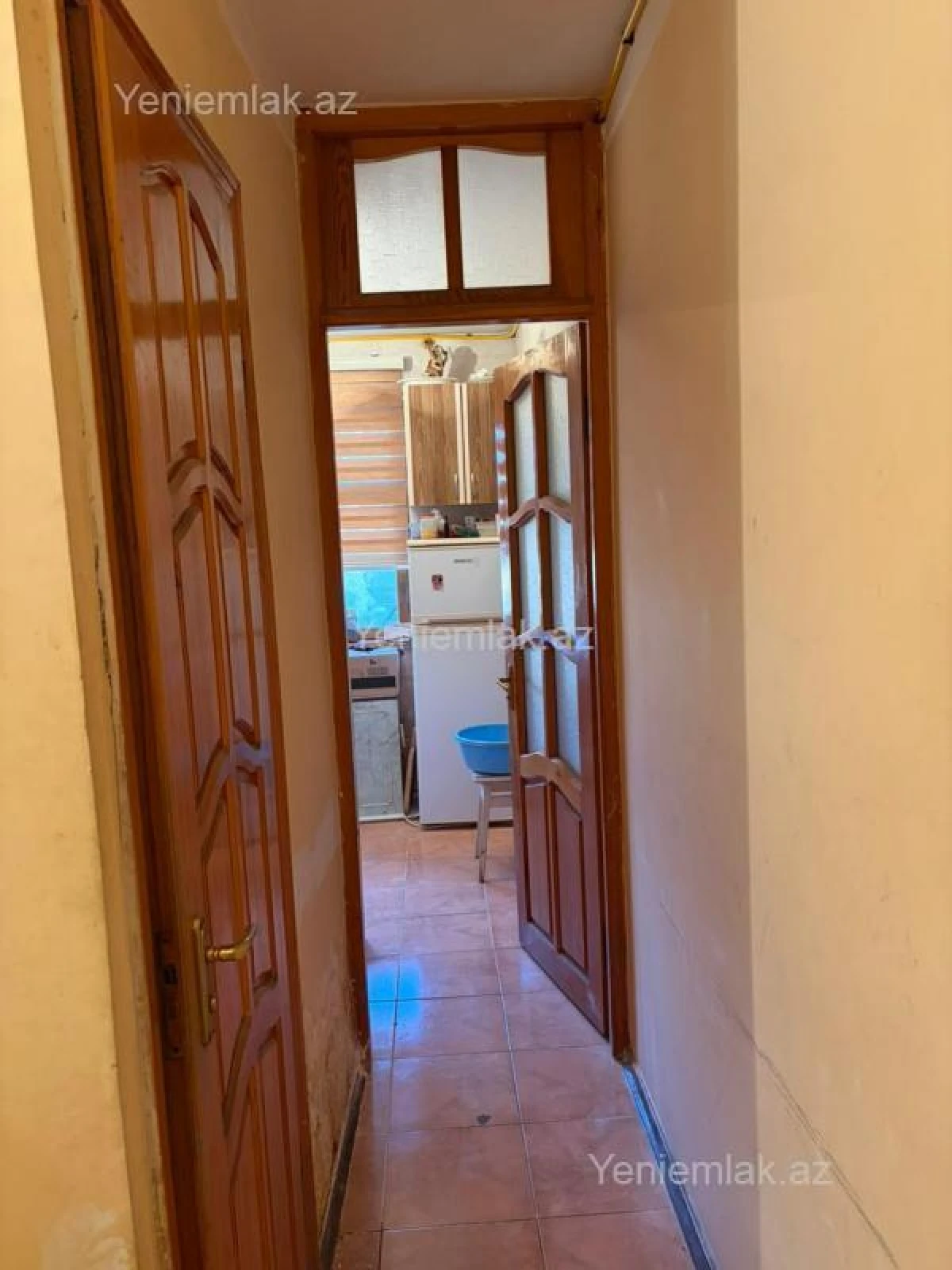 Satılır 2 otaqlı köhnə tikili 55 m²