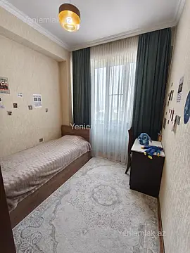Satılır 3 otaqlı yeni tikili 70 m²
