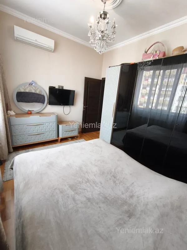 Satılır 3 otaqlı yeni tikili 70 m²