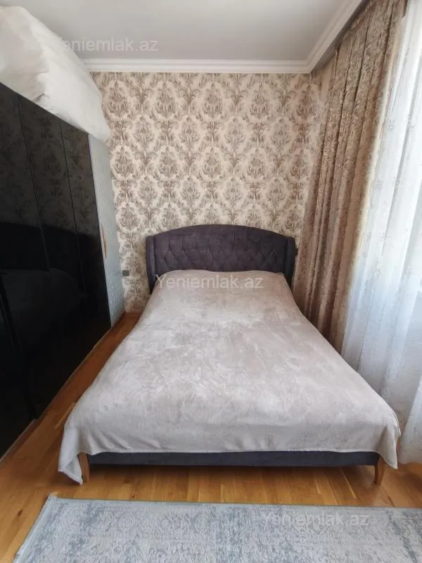 Satılır 3 otaqlı yeni tikili 70 m²