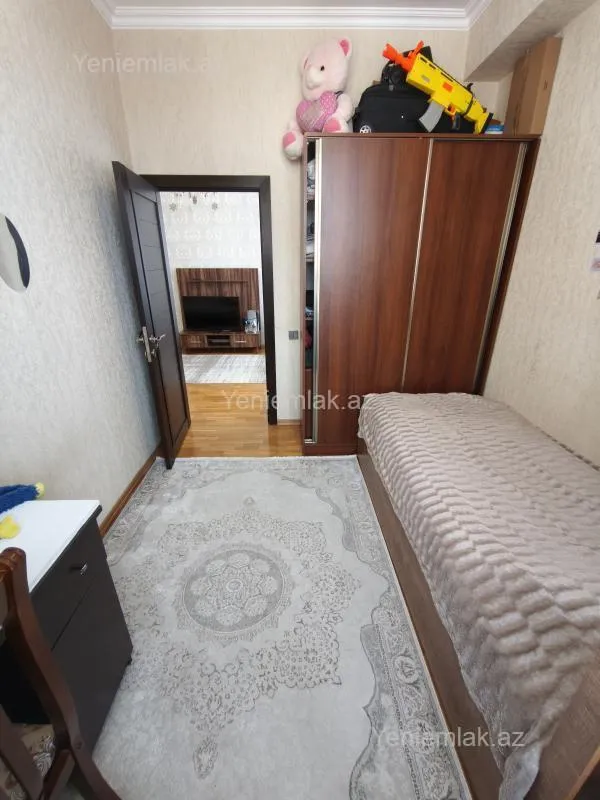 Satılır 3 otaqlı yeni tikili 70 m²