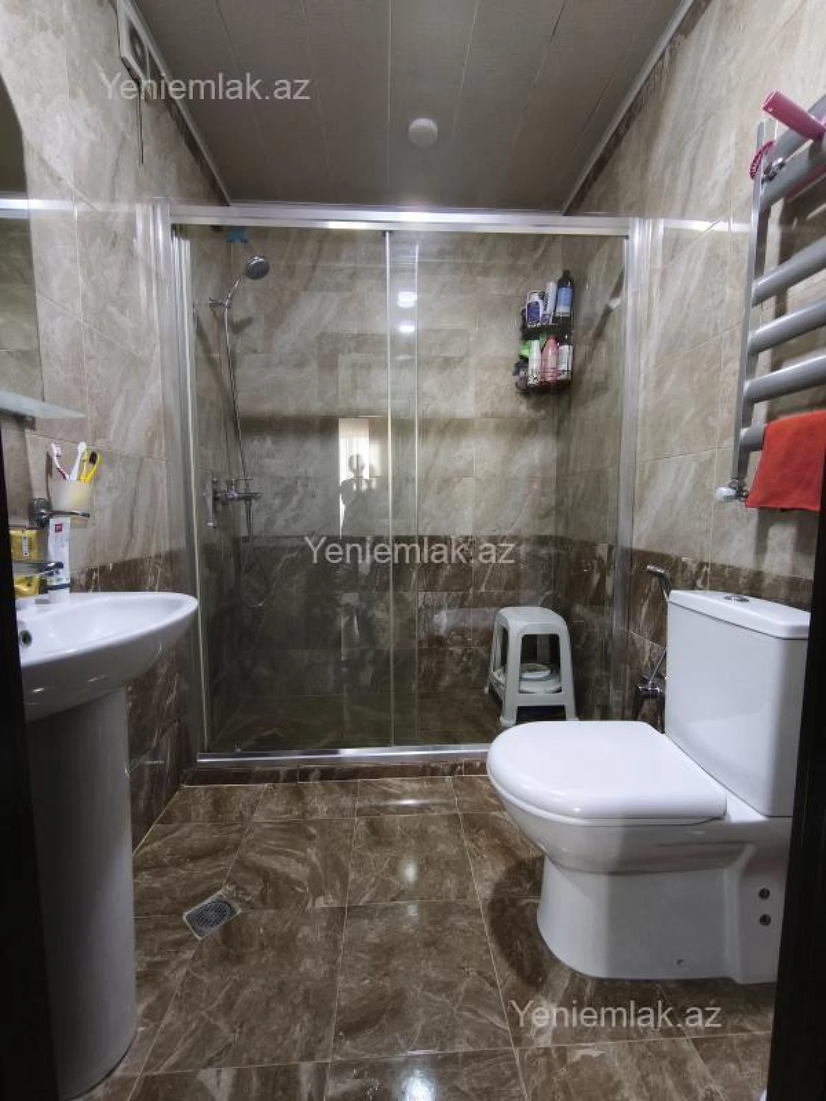 Satılır 3 otaqlı yeni tikili 70 m²