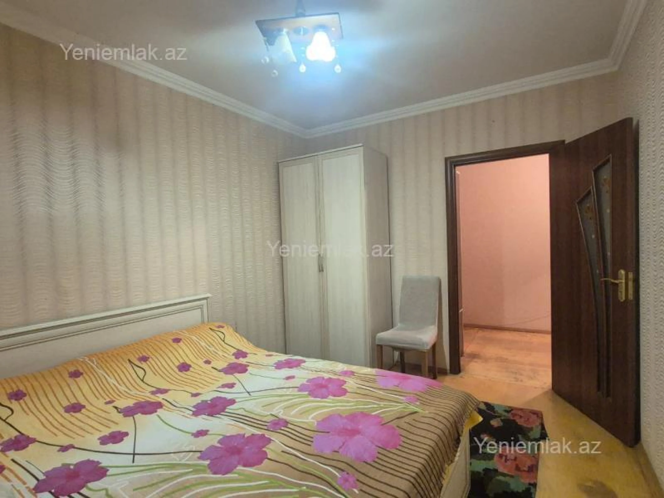 Satılır 2 otaqlı yeni tikili 82 m²