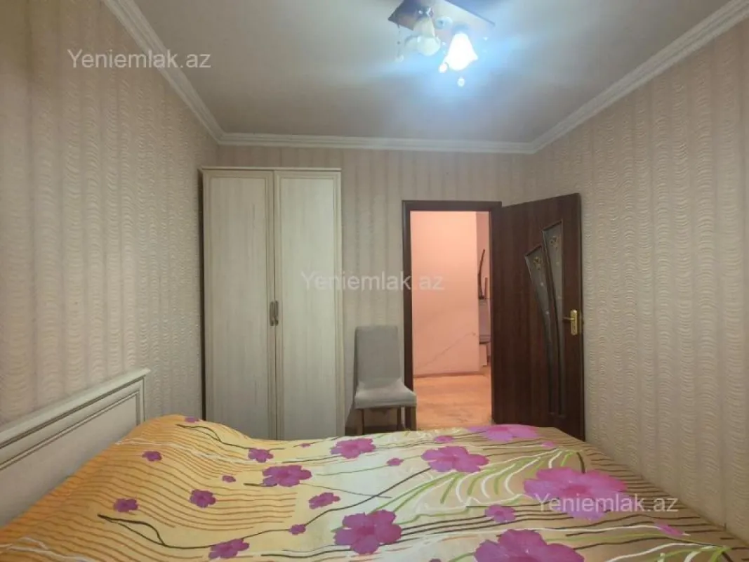 Satılır 2 otaqlı yeni tikili 82 m²