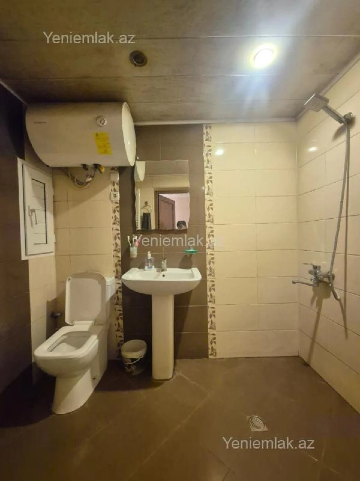 Satılır 2 otaqlı yeni tikili 82 m²