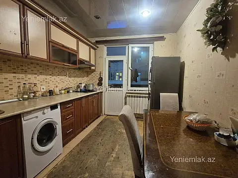 Satılır 2 otaqlı yeni tikili 82 m²