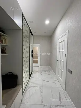 Satılır 2 otaqlı yeni tikili 78 m²