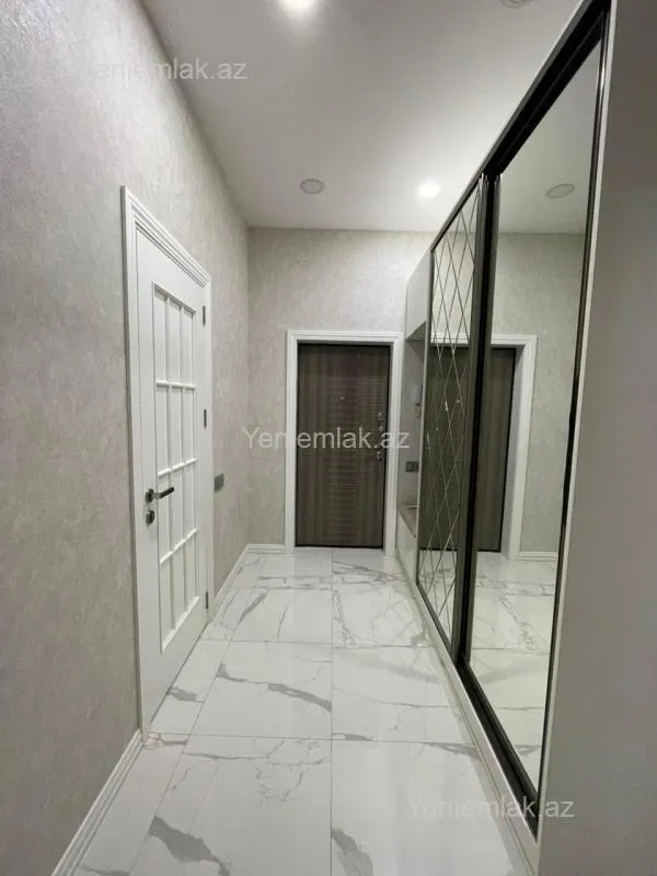 Satılır 2 otaqlı yeni tikili 78 m²