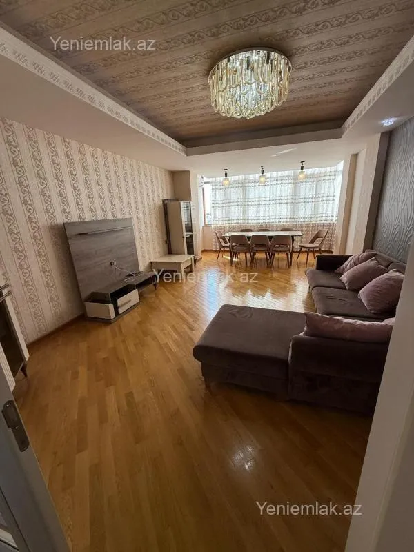 Satılır 3 otaqlı yeni tikili 145 m²