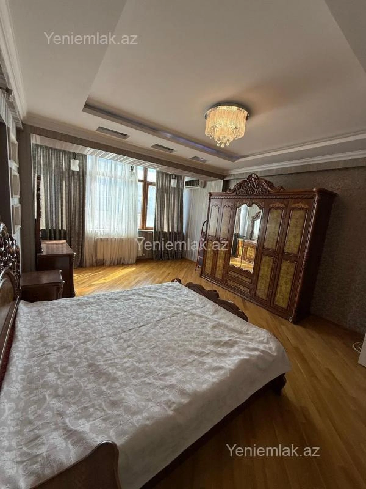 Satılır 3 otaqlı yeni tikili 145 m²