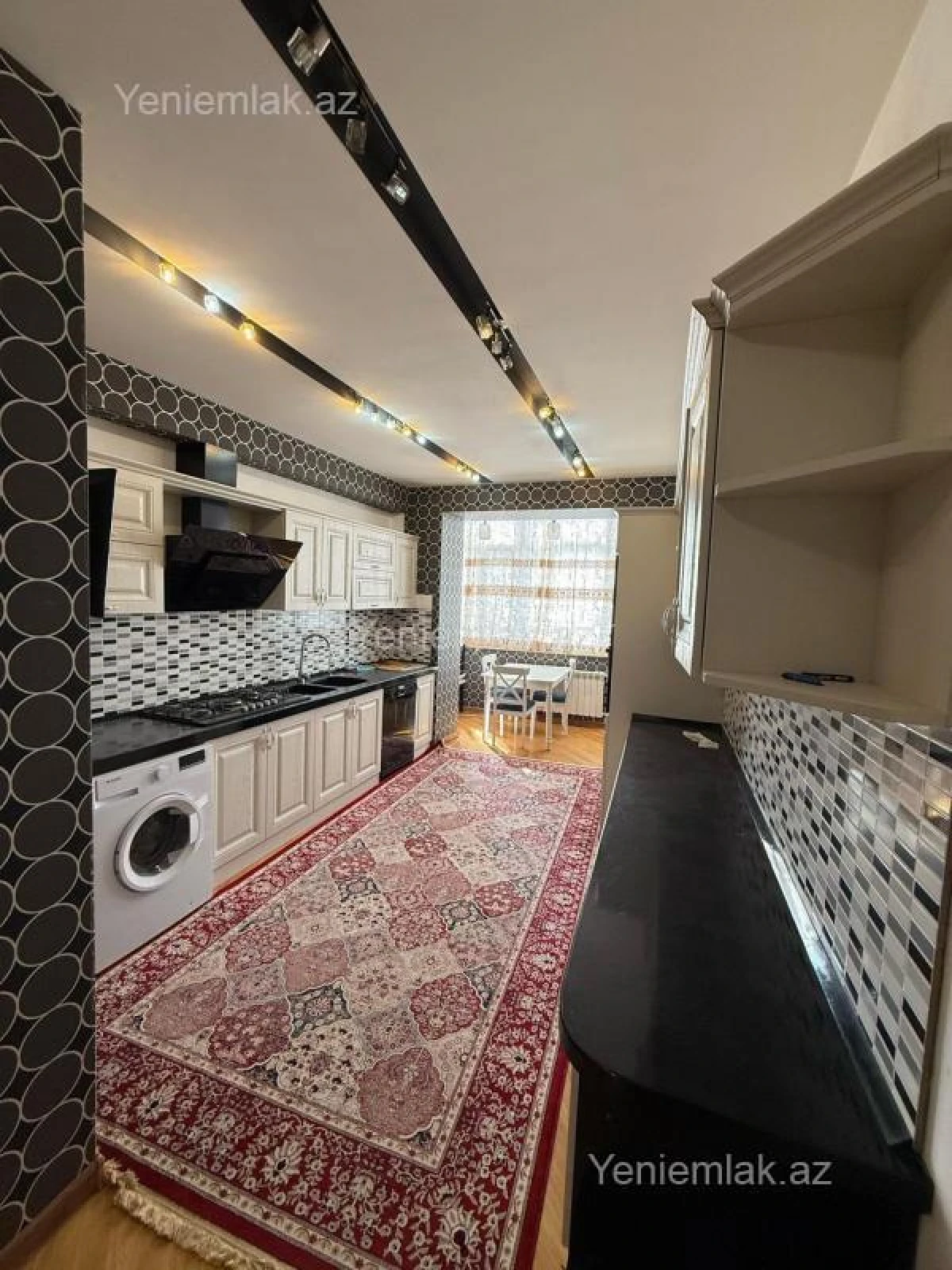 Satılır 3 otaqlı yeni tikili 145 m²