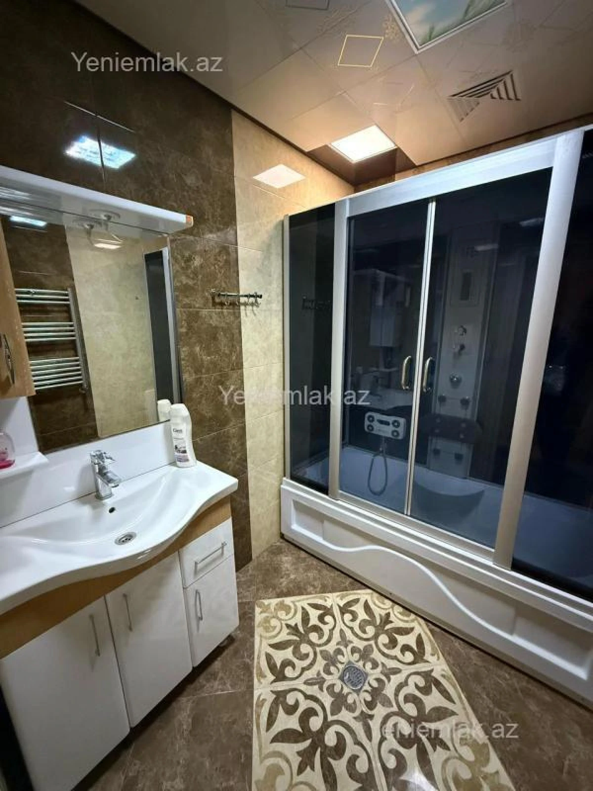 Satılır 3 otaqlı yeni tikili 145 m²