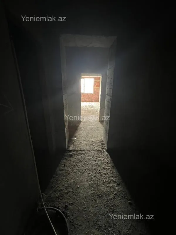 Satılır 4 otaqlı yeni tikili 184 m²