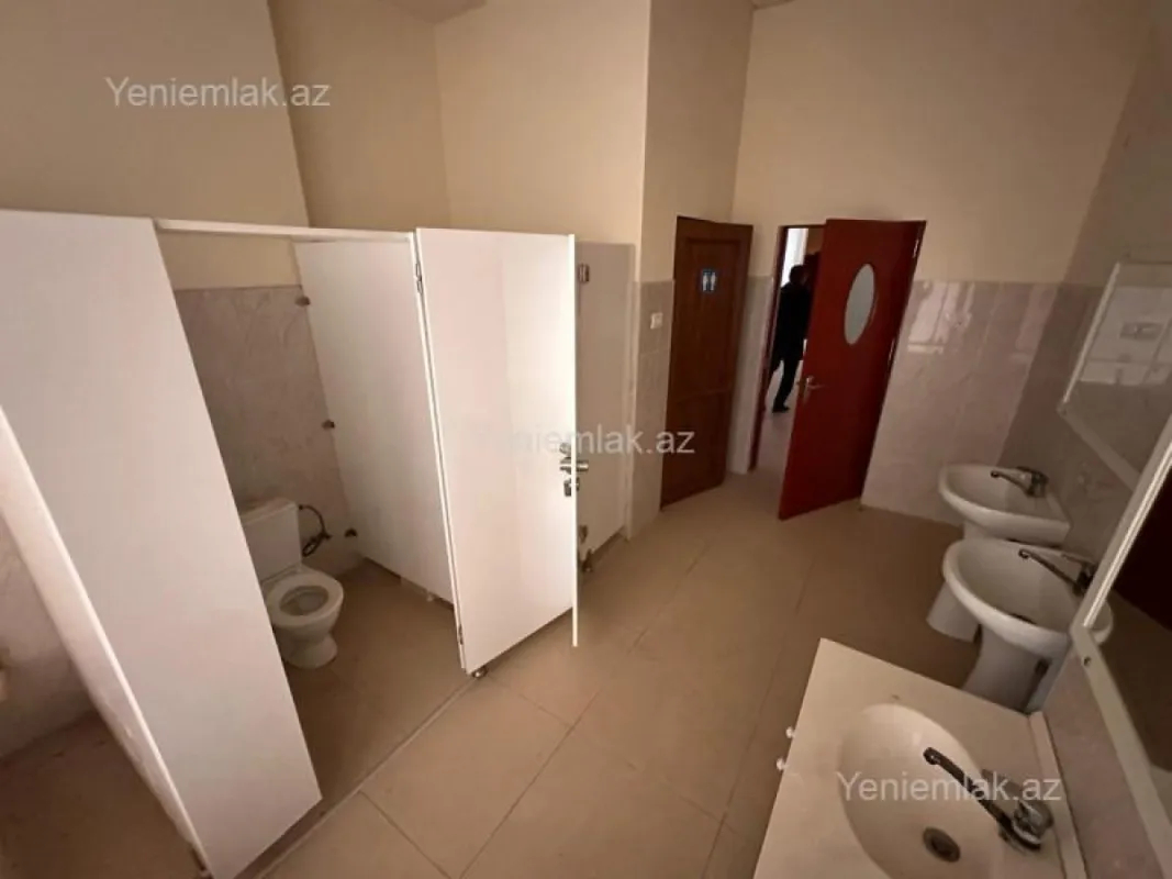 Satılır 1 otaqlı obyekt 676 m²