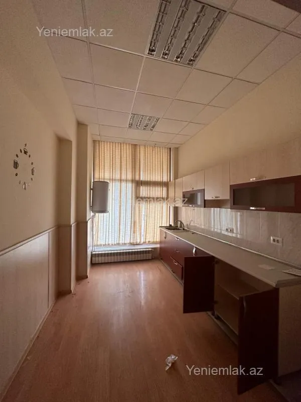 Satılır 1 otaqlı obyekt 676 m²