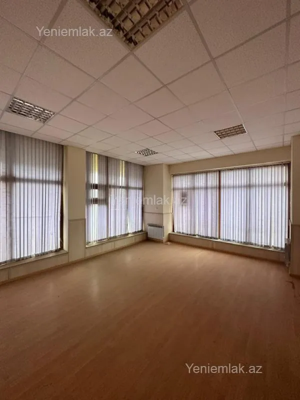 Satılır 1 otaqlı obyekt 676 m²