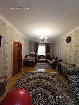 Satılır 6 otaqlı həyət evi 200 m²