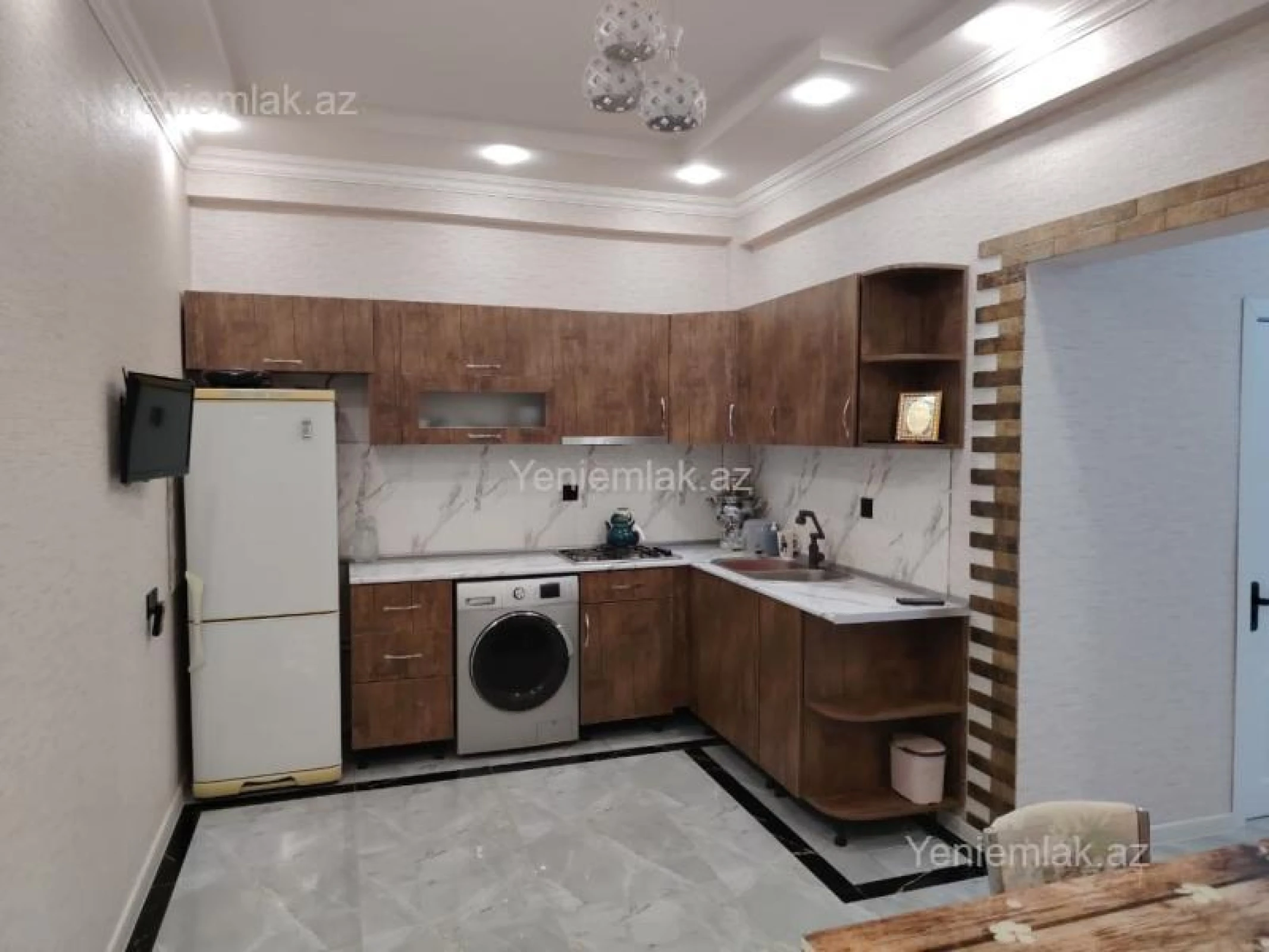 Satılır 4 otaqlı yeni tikili 70 m²