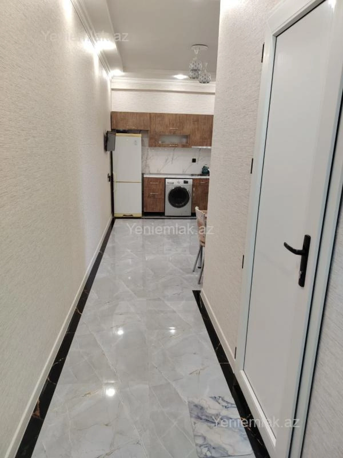 Satılır 4 otaqlı yeni tikili 70 m²