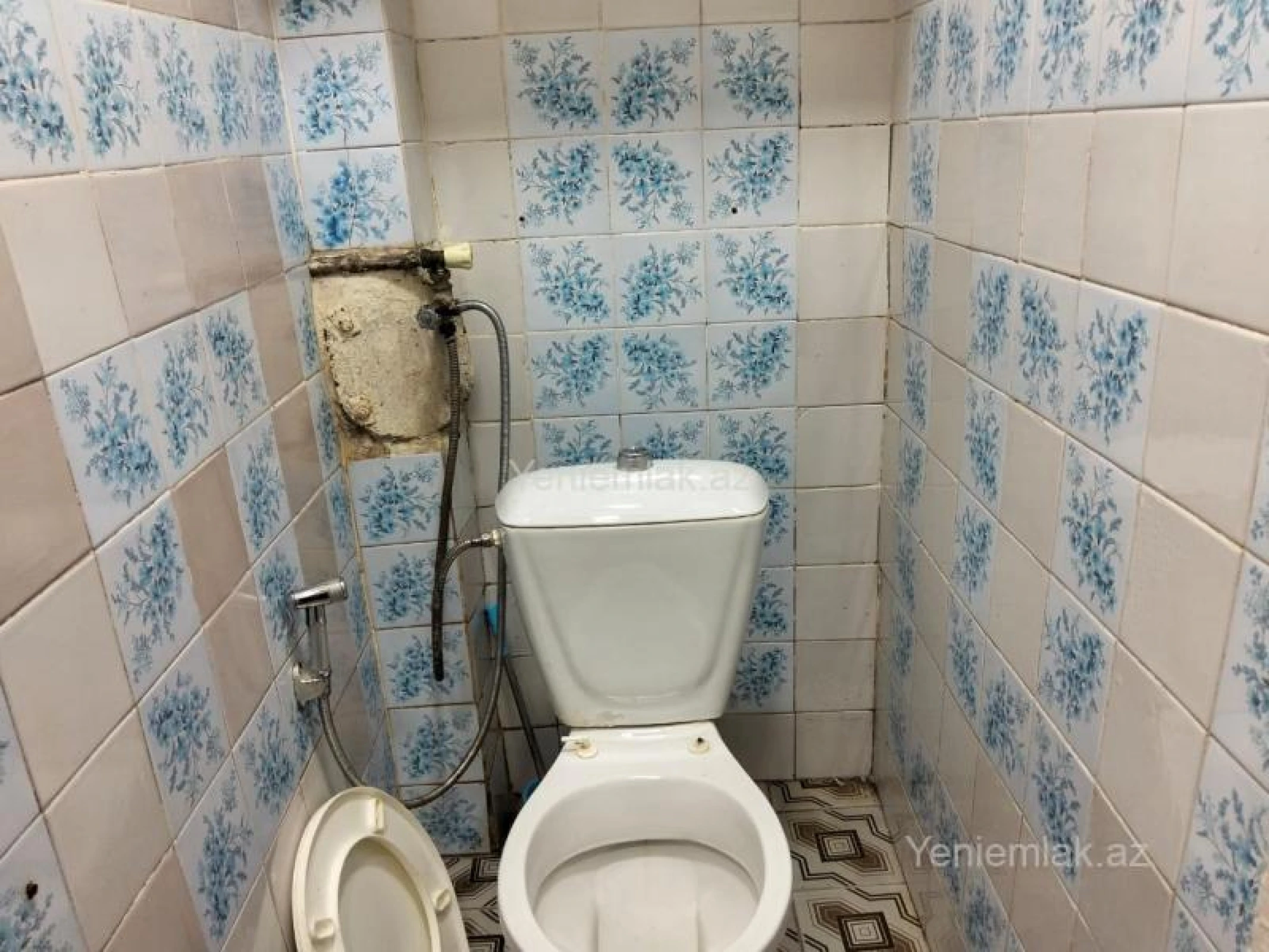 Satılır 2 otaqlı köhnə tikili 48 m²