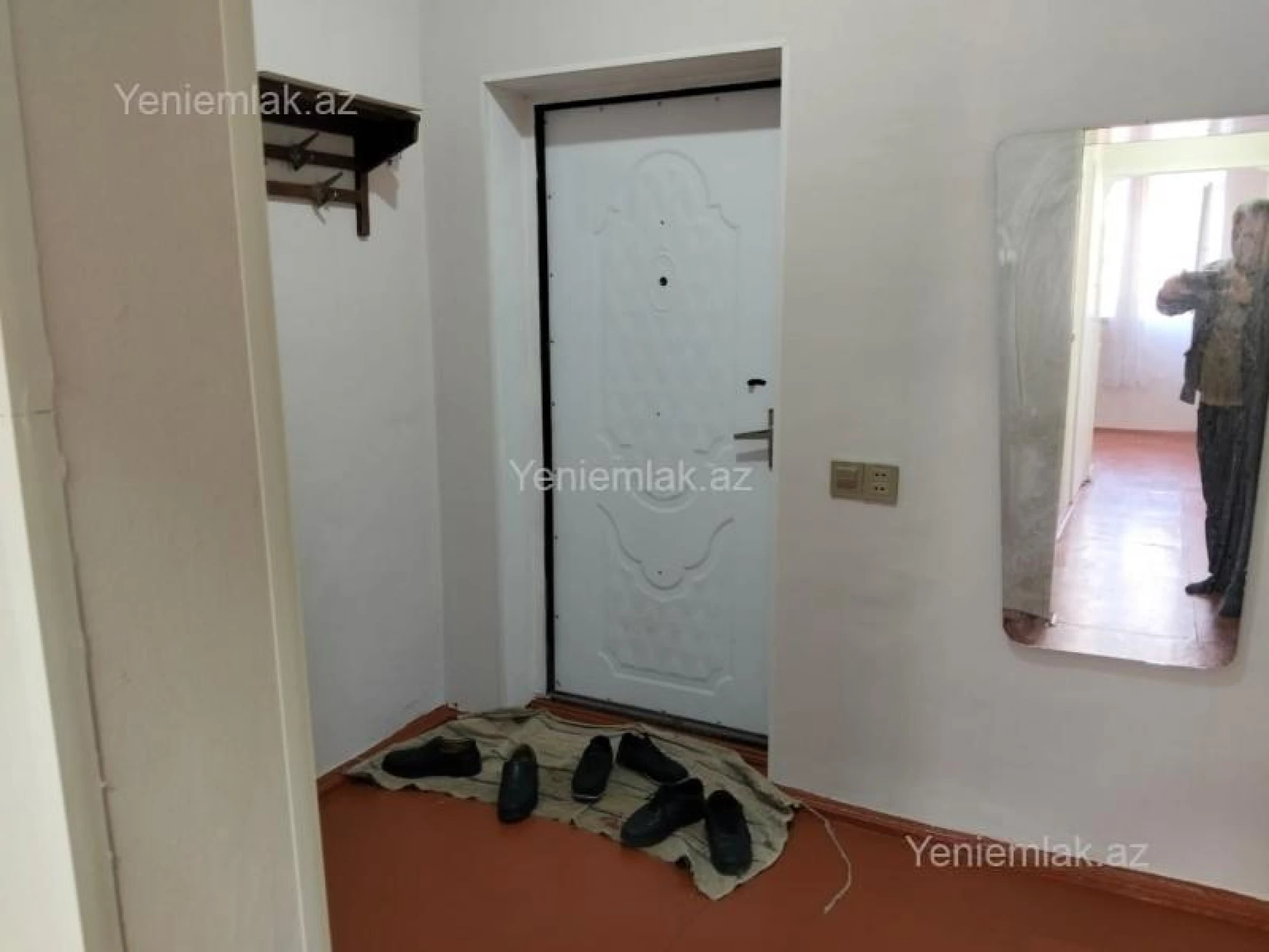 Satılır 2 otaqlı köhnə tikili 48 m²