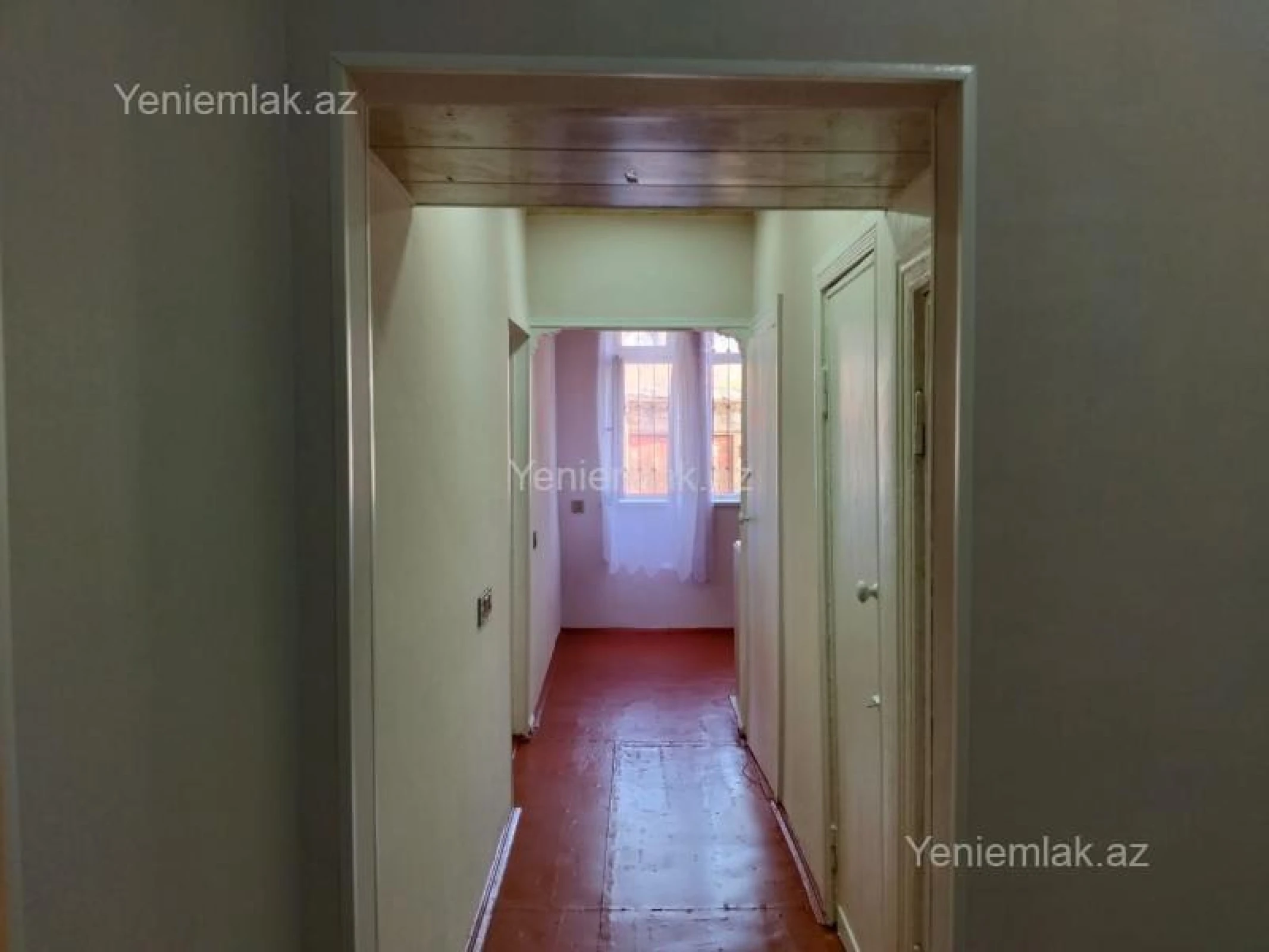 Satılır 2 otaqlı köhnə tikili 48 m²