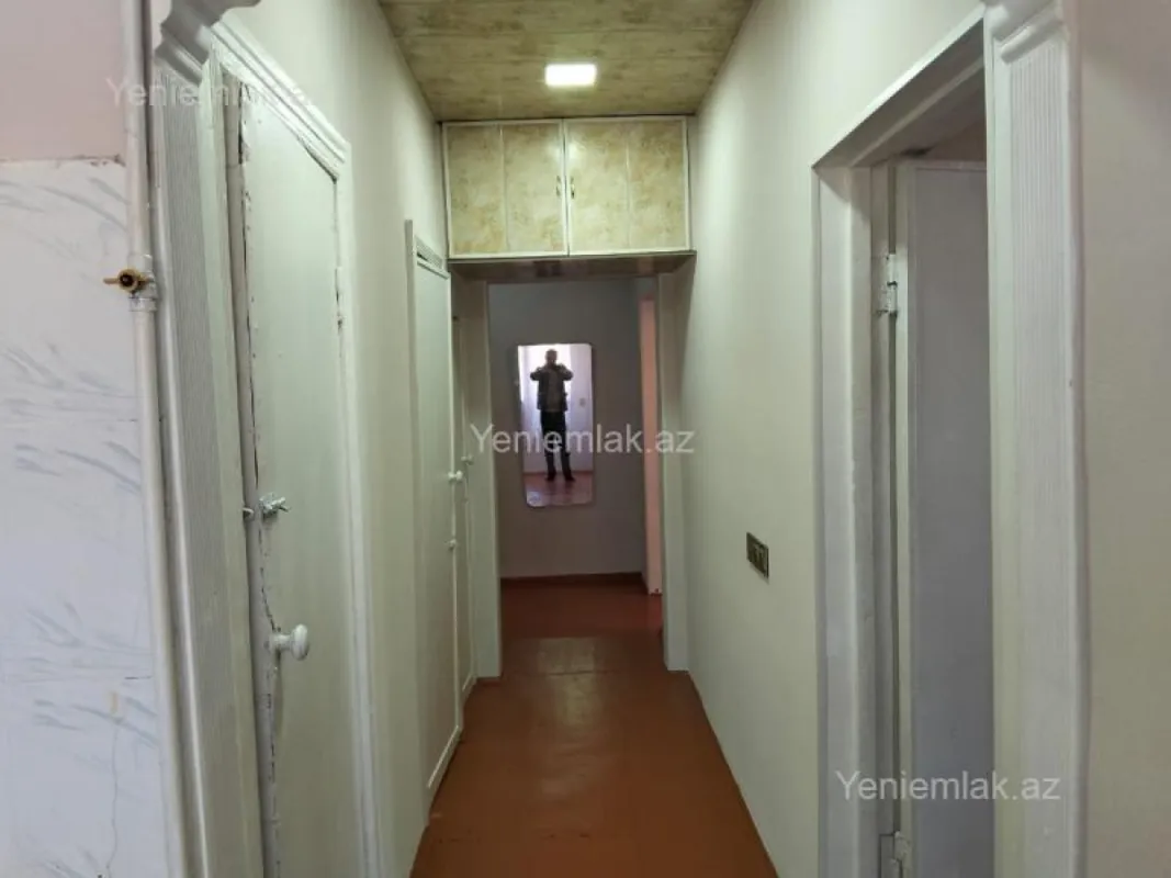 Satılır 2 otaqlı köhnə tikili 48 m²