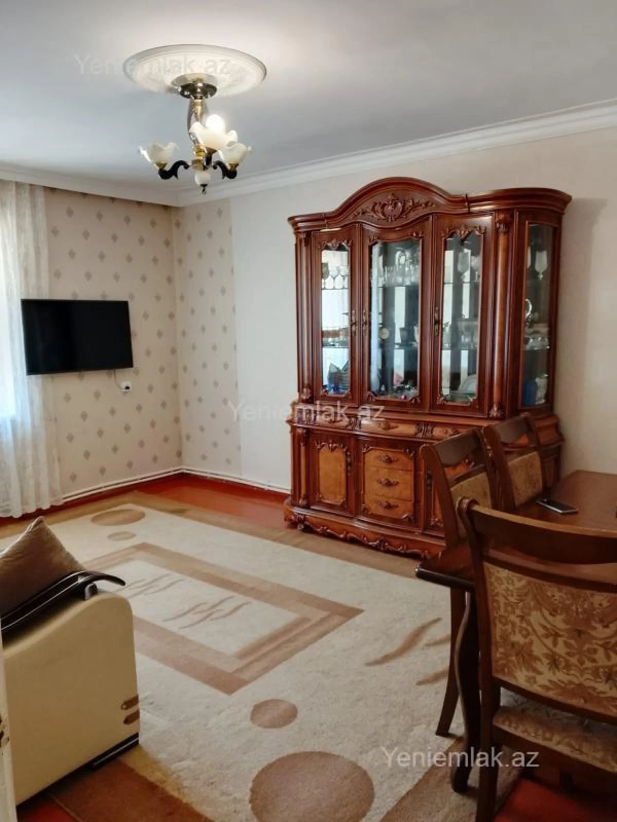 Satılır 2 otaqlı köhnə tikili 47 m²