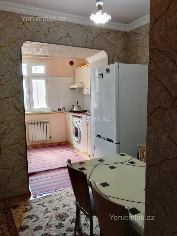Satılır 2 otaqlı köhnə tikili 47 m²