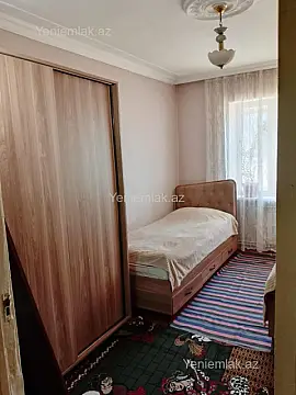 Satılır 2 otaqlı köhnə tikili 47 m²